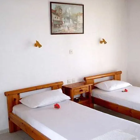 Apartament Eleni's Garden & Castello Alykanas (Zakynthos)